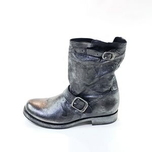 Frye Veronica Metallic Moto Boots NWT Size 6.5 B